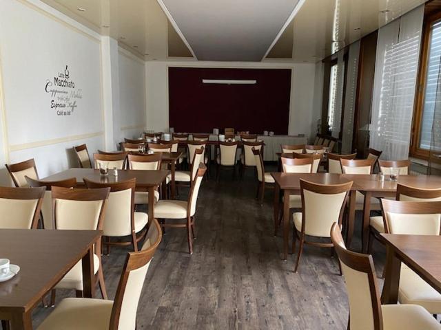 Hotel Poock Haan Buitenkant foto