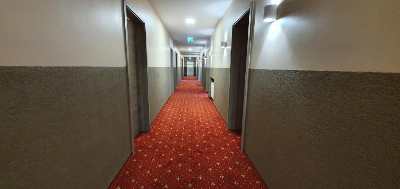 Hotel Poock Haan Buitenkant foto